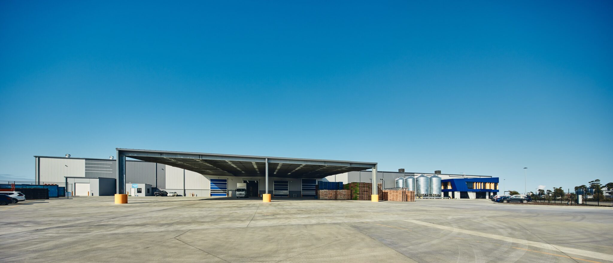 230911 Altona Warehouses 0288+291-min