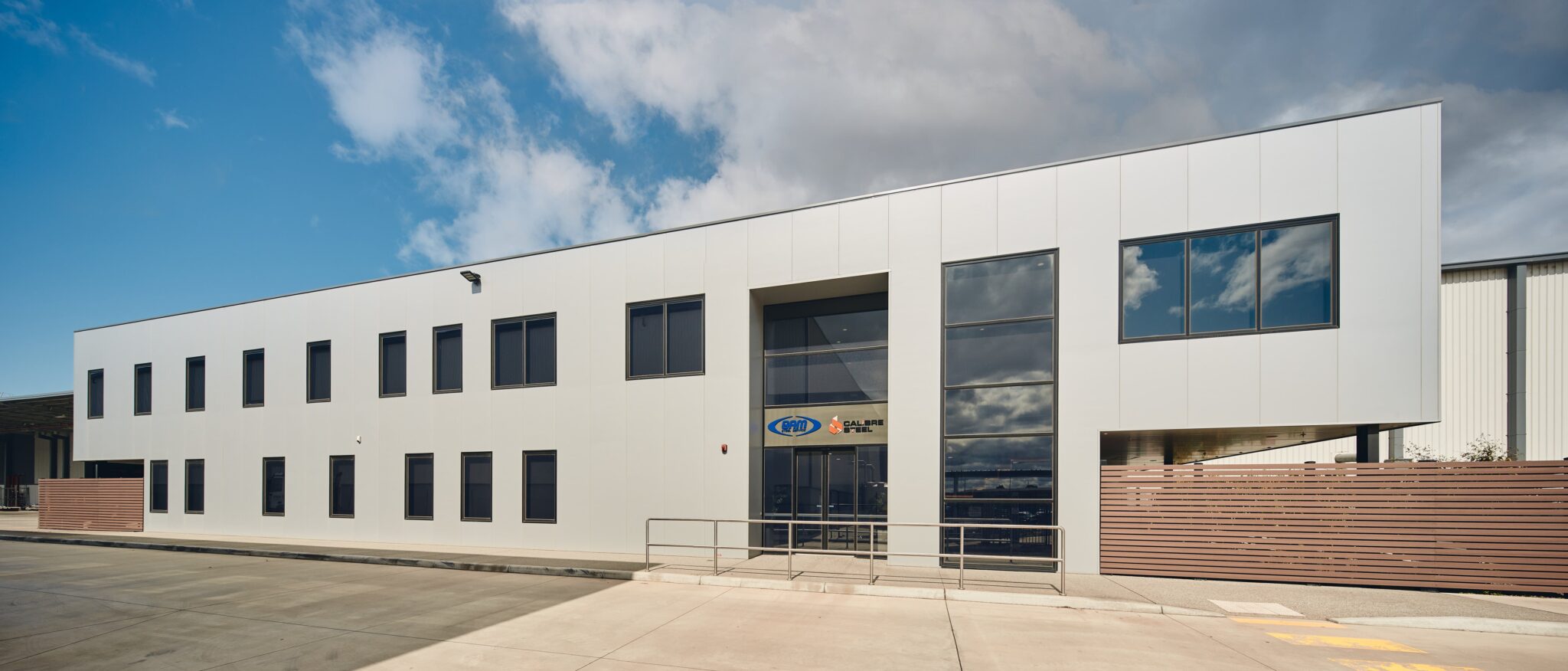 230911 Altona Warehouses 0754+757-min