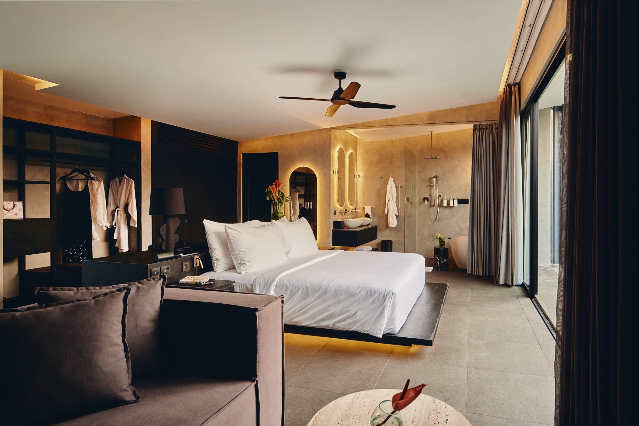 231031 JNSQ 1013-min